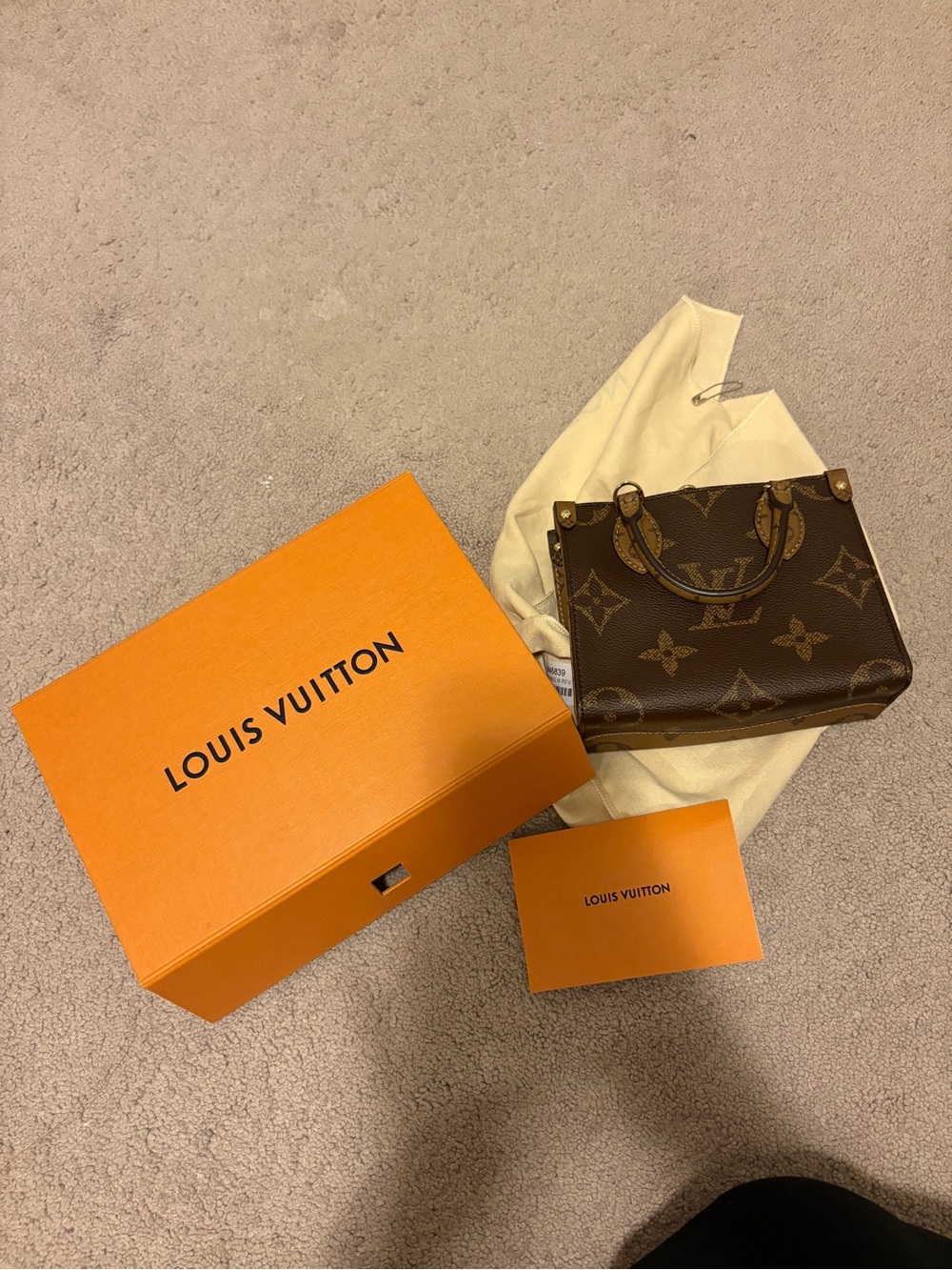 Louis Vuitton On The Go BB